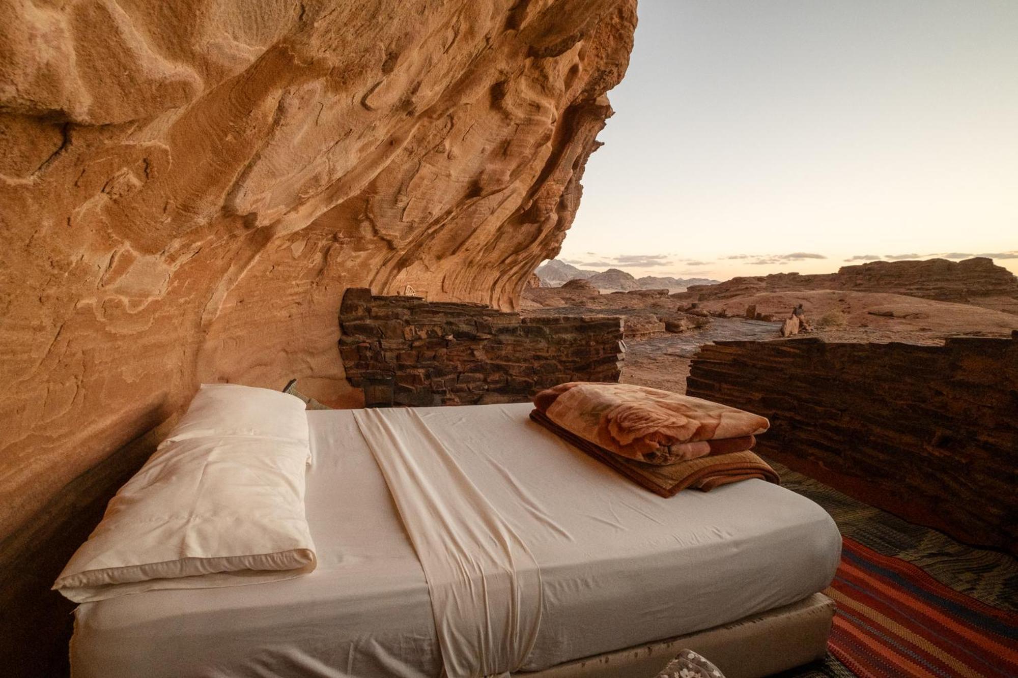 Wadi Rum Cave Camping Εξωτερικό φωτογραφία